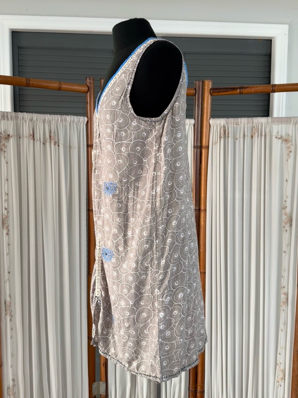 Skemo Boho Beaded Shift Dress - Picture 5 of 12